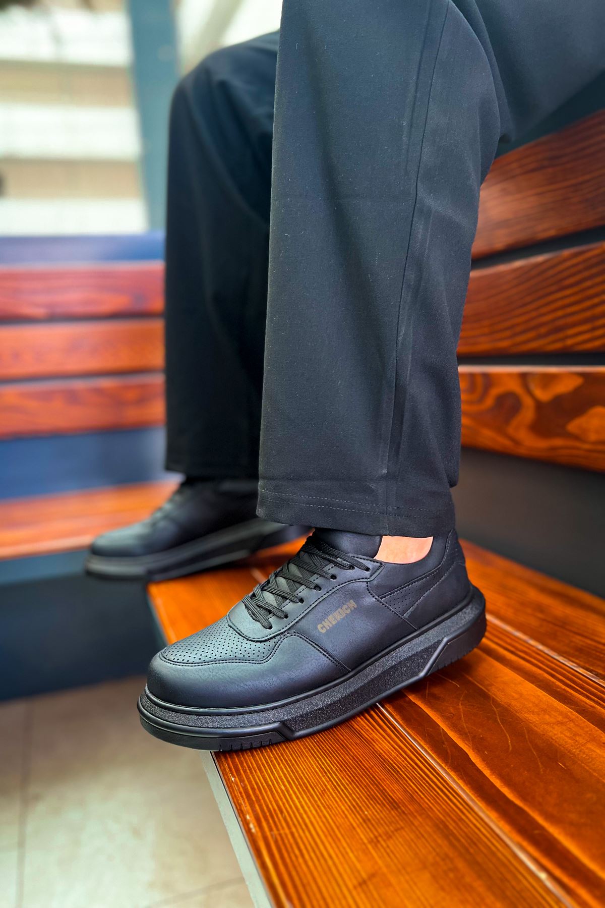 0008443_ch075-cst-signature-erkek-ayakkabi-siyah-1200x1800